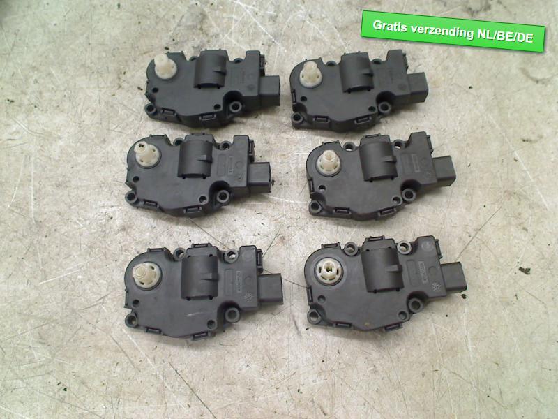 ACTIONNEUR MOTEUR VOLET CHAUFFAGE Touareg (7PA / PH), Utilisé, De Bloemendaal 21 21
5221 EB  'S HERTOGENBOSCH, NL, Info@123Parts.nl