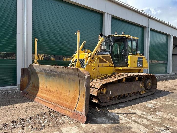 Komatsu D65PX-16 Trimble 3D GPS System - Foldable blade, Articles professionnels, Machines & Construction | Grues & Excavatrices