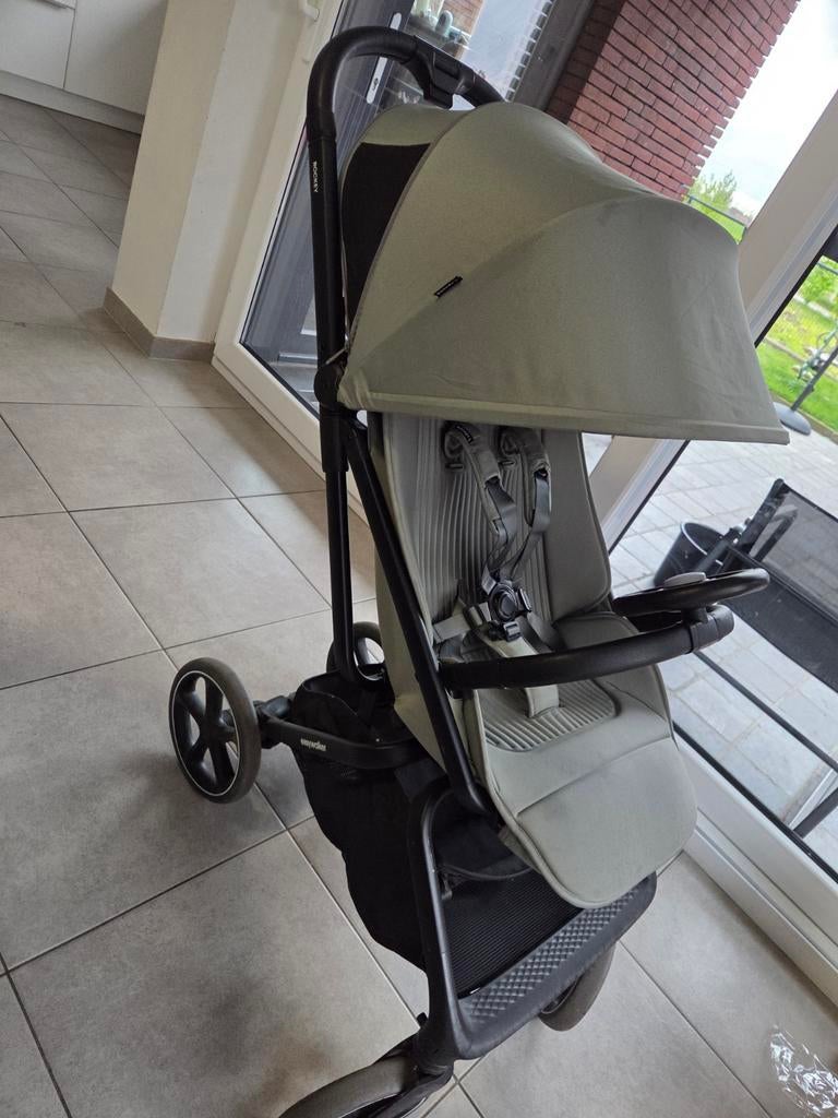 Easywalker rockey large, Ophalen, Zonnekap