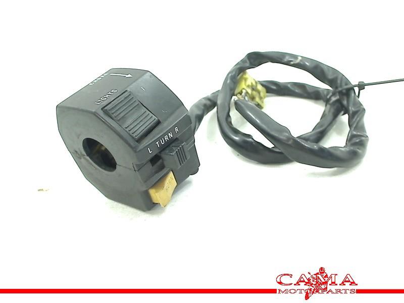 STUURSCHAKELAAR LINKS RF 600 R 1995-1998 (RF600R GN76A), Dhr. S. di Majo, Gebruikt, Info@cama-motorparts.nl, P.J. Troelstraweg 8 8
3144 CX  MAASSLUIS, NL