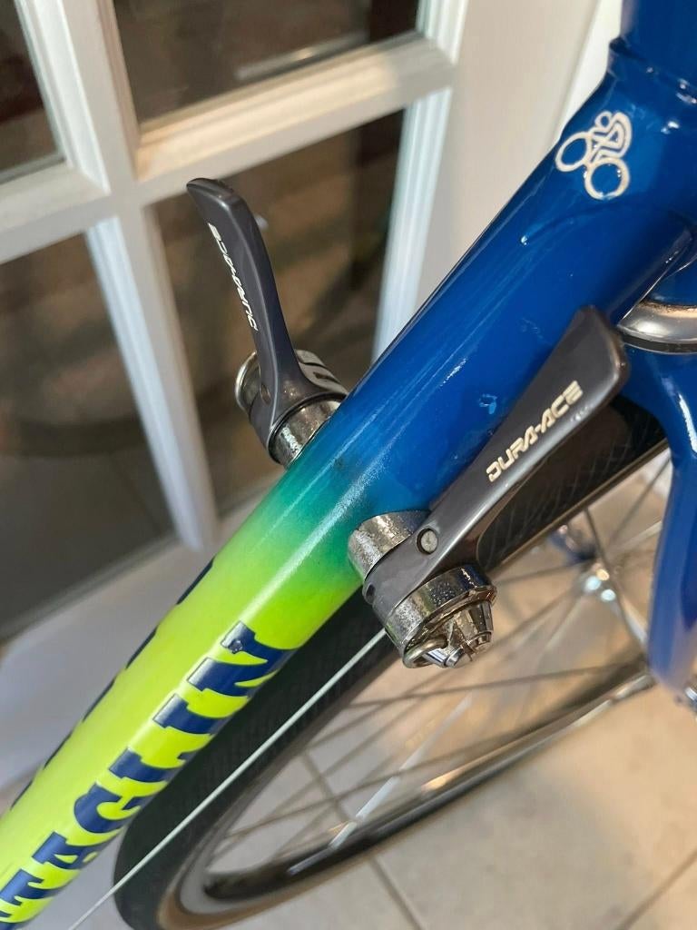 Cherche manettes au cadre Dura Ace, Vélos & Vélomoteurs, Enlèvement ou Envoi, Cadre