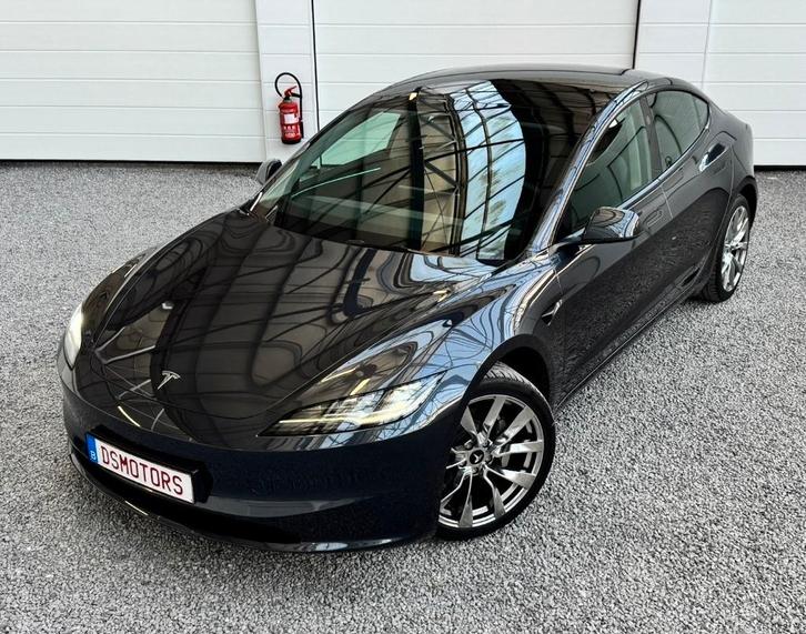 Tesla Model 3 RWD | Stealth Grey | 19" Cyclone-style velgen, Auto's, Tesla, Bedrijf, Te koop, Model 3, 360° camera, ABS, Achteruitrijcamera