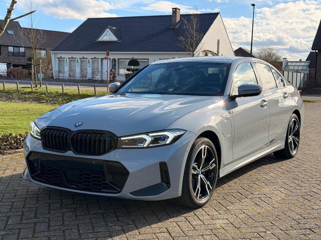 BMW 330e Facelift * M Sport Pack * Plug in Hybride *, Auto's, Automaat, Achterwielaandrijving, 4 cilinders, Bedrijf