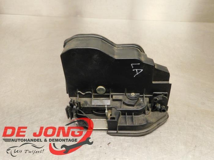 Deurslot Mechaniek 4Deurs links-achter van een BMW X5, Auto-onderdelen, Carrosserie, BMW, Gebruikt, 3 maanden garantie, Ophalen of Verzenden