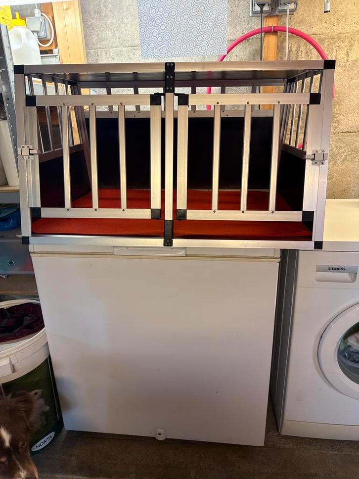 Transport pour chien coffre voiture, Dieren en Toebehoren, Transportboxen, Zo goed als nieuw, Ophalen