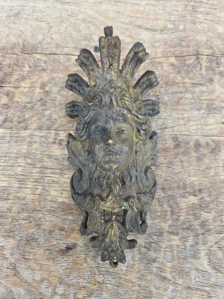 Superbe ancien mascaron de style Louis XIV ou Régence, Enlèvement ou Envoi