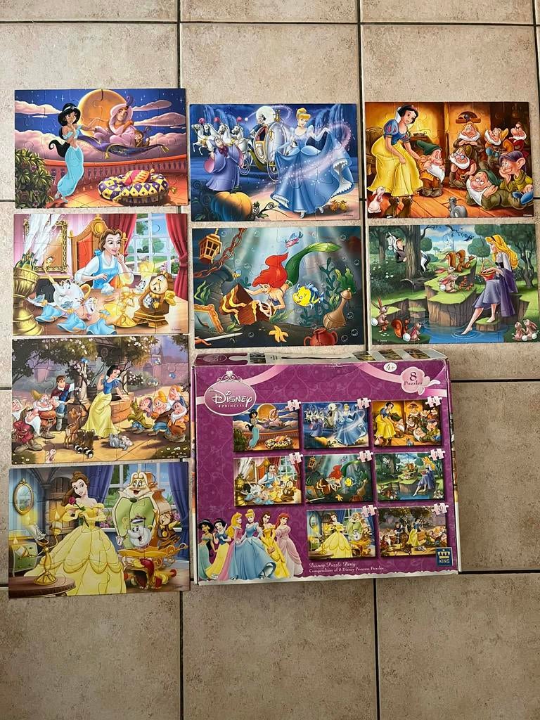 8 Disney puzzels, Kinderen en Baby's, Speelgoed | Kinderpuzzels, Zo goed als nieuw, Ophalen of Verzenden