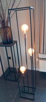 Staanlamp lucide met 3 Ledlampen, Ophalen