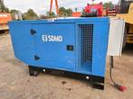 SDMO J 44 K 44kva 64 A 35 kw generator aggregaat silent, Articles professionnels, Machines & Construction | Générateurs
