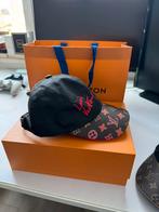 Casquette louis vuttion fall in love, Envoi, Comme neuf, 58 ou 59 cm (L, 7¼ ou ⅜ pouces), Casquette