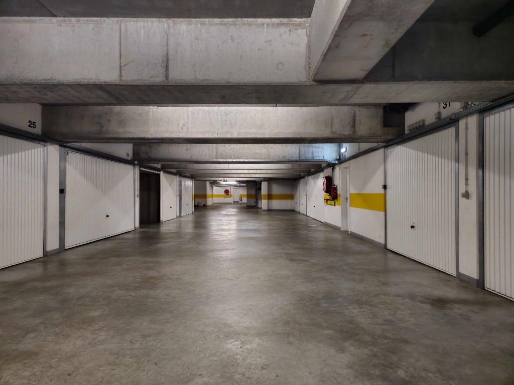 Garage te koop, Oostende