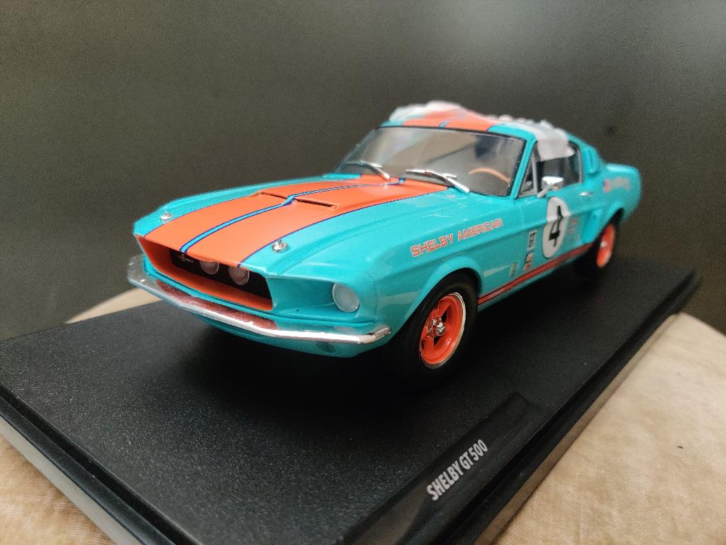 Ford Mustang Shelby Gt500 Gulf Solido 1/18e neuve, en boîte., Ophalen of Verzenden, Nieuw, Auto, Solido