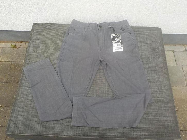 pantalon en jean vintage Protest - Foxy - Taille M/38 - neuf, Vêtements | Femmes, Jeans, Neuf, W30 - W32 (confection 38/40), Gris