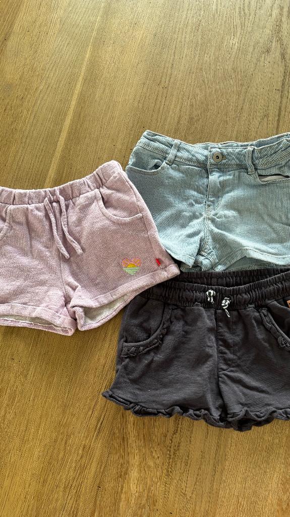 Set shorten 128, Enfants & Bébés, Vêtements enfant | Taille 128, Pantalon, Enlèvement ou Envoi, Comme neuf, Someone