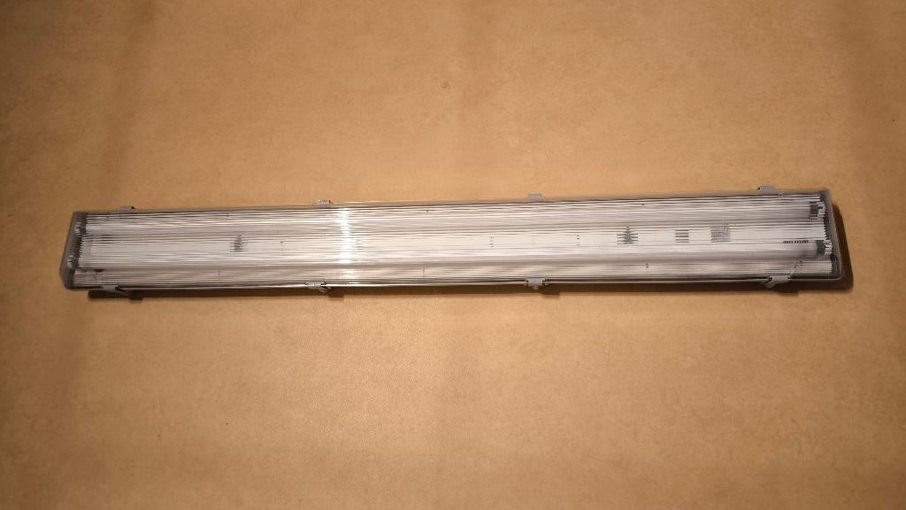 LAMPES FLUORESCENTES, Maison & Meubles, Lampes | Plafonniers, Comme neuf, Synthétique, Enlèvement