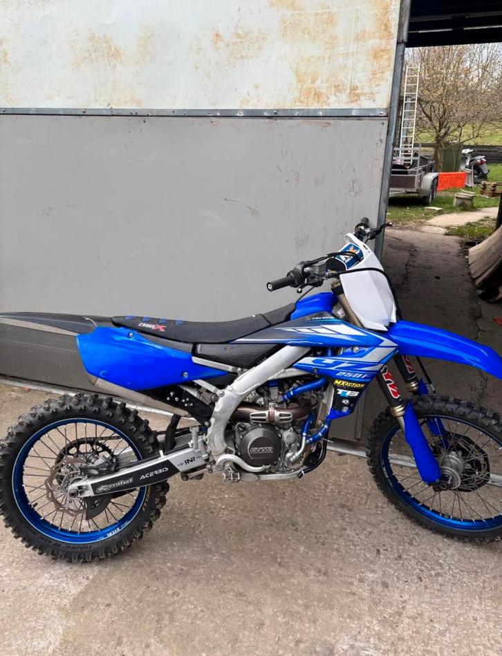 Yamaha 250 YZF 2020, Motos, Motos | Yamaha, Entreprise, Enlèvement