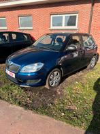 Skoda fabia 1.2i benzine 2010 86000km, Auto's, Blauw, Bedrijf, 5 deurs, 3 cilinders