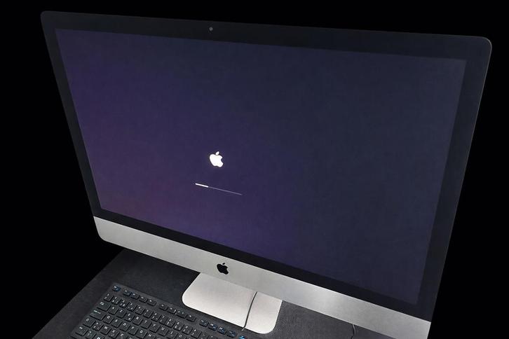 iMac 27” (Geassembleerde i9, 1TB SSD, 32gb Ram, 5K Retina), Computers en Software, Desktop Pc's, Zo goed als nieuw, 4 Ghz of meer