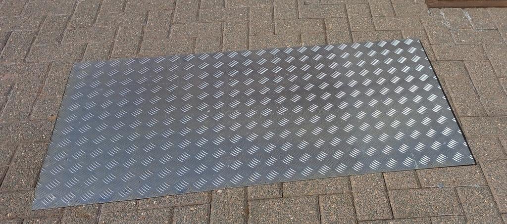 2 Traanplaten  1traan hoek lat, Doe-het-zelf en Bouw, Ophalen