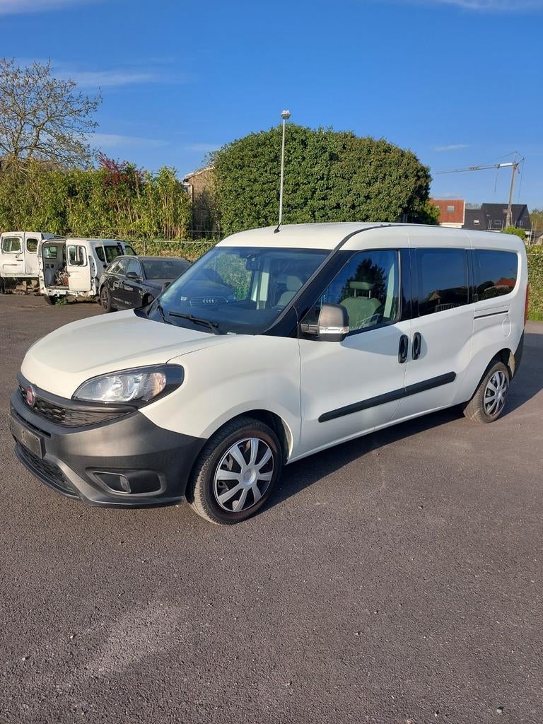Fiat DOBLO MAXI 1.4 ESSENCE 2018 KM 23500 EURO6B, Autos, Camionnettes & Utilitaires, 6 portes, Euro 6, Entreprise, 2 places