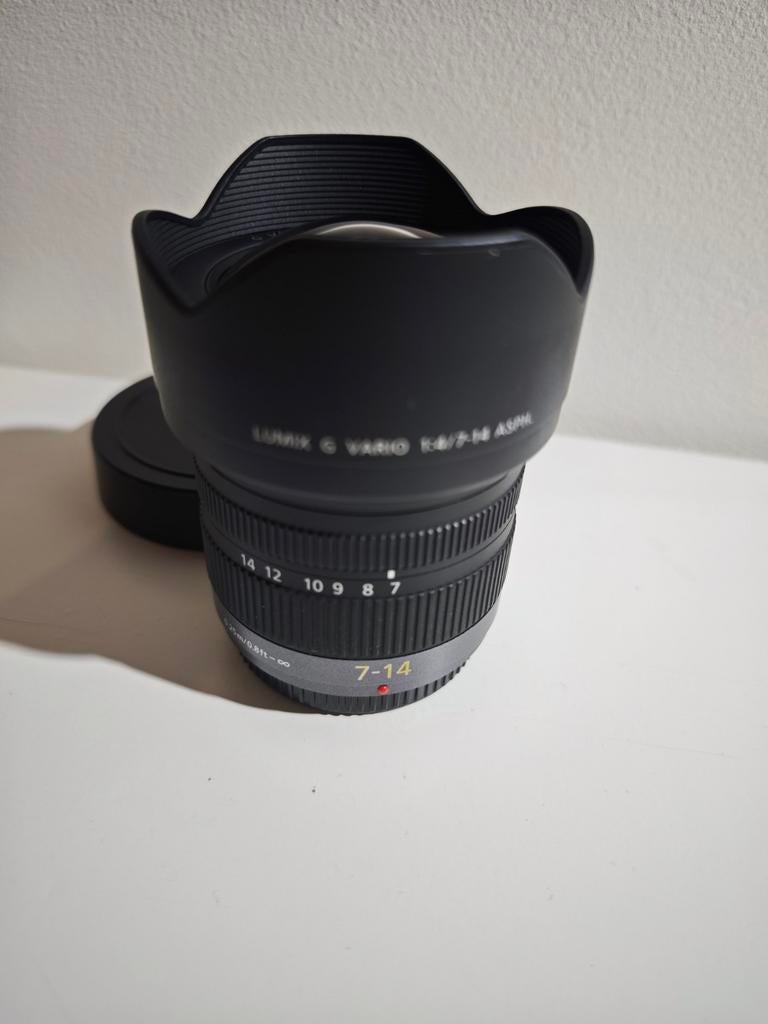 Panasonic Lumix G Vario 7-14 mm f/4.0 micro quatre tiers, Enlèvement, Objectif grand angle