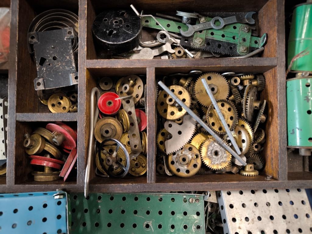 partij originele Meccano, met veel tandwielen, Antiquités & Art, Antiquités | Jouets, Enlèvement