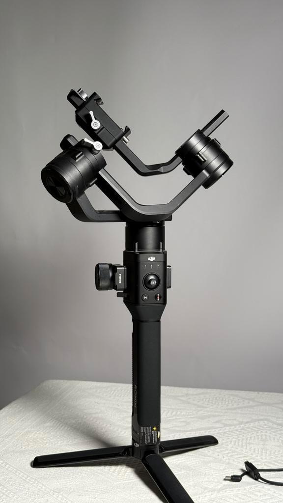 Dji Ronin S (avec molette de mise au point), TV, Hi-fi & Vidéo, Photo | Trépieds & Rotules, Comme neuf, Enlèvement ou Envoi