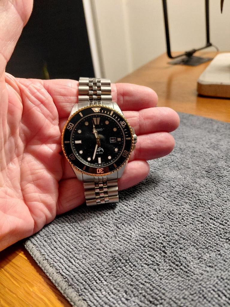 Casio Duro MDV-106 Marlin Solid Jubilee, Handtassen en Accessoires, Horloges | Heren, Ophalen, Gebruikt, Staal, Polshorloge