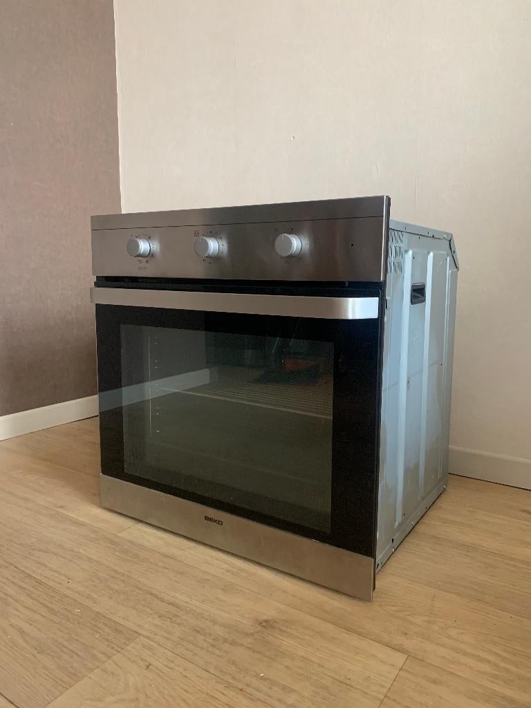 BEKO multifunctionele inbouwoven, Elektronische apparatuur, Ovens, Gebruikt, Inbouw, Oven met grill, 45 tot 60 cm, 45 tot 60 cm