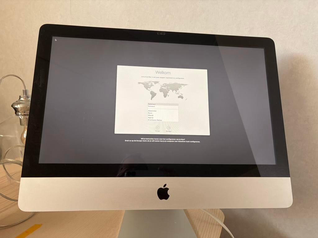 iMac 21.5 inch 15”, Computers en Software, Apple Desktops, Zo goed als nieuw, iMac, Ophalen