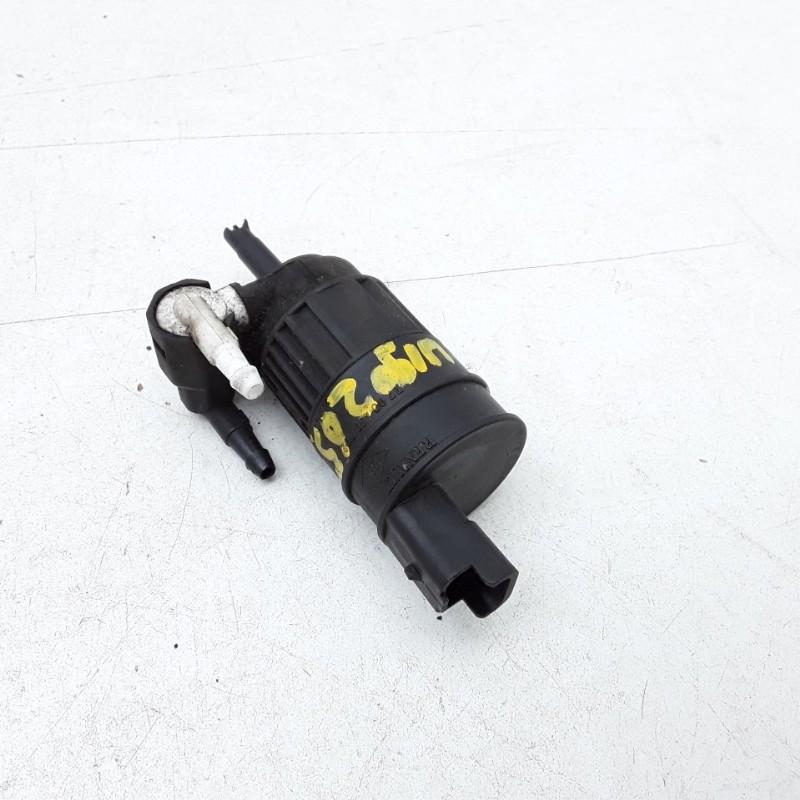 LAVE-GLACE POMPE AVANT Nissan Micra (K11) (01-1992/02-2003), Autos : Pièces & Accessoires, Dhr. M. Roggen, Stadsweg 37 37
9917 PV  WIRDUM GR., NL