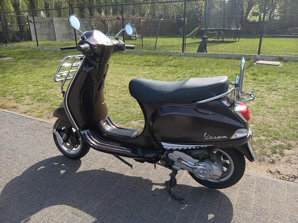 Vespa scooter Touring voor decoratie ENKEL RUIL, Ophalen, Gebruikt, Klasse A (25 km/u), Benzine