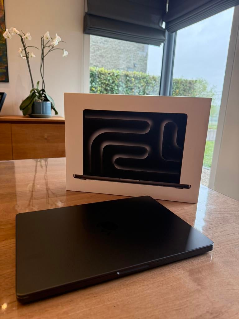 Macbook Pro M3 Max 14 pouces, 36 Go, 1 To, avec AppleCare, Informatique & Logiciels, Qwerty, 14 pouces, Enlèvement, SSD
