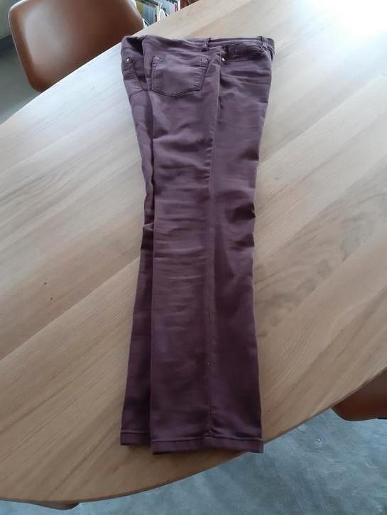 Bordeaux damesbroek merk Brax mt 44, Kleding | Dames, Broeken en Pantalons, Zo goed als nieuw, Ophalen of Verzenden