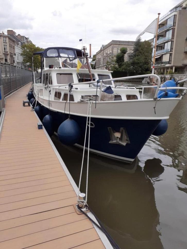 Te koop: Babro motorboot, Watersport en Boten, Motorboten en Motorjachten, Gebruikt, Staal, 9 tot 12 meter, Diesel, Binnenboordmotor