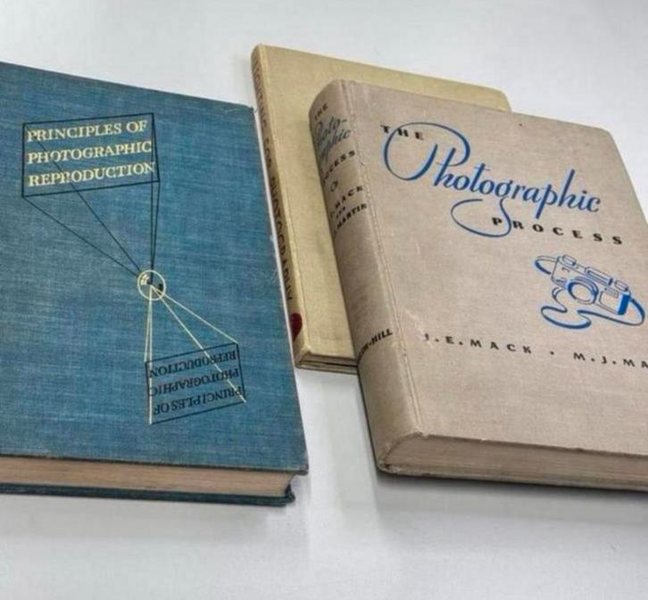 3x antiek Foto boek + Photograpic process 1st edition 1939, Antiek en Kunst, Antiek | Boeken en Manuscripten, Ophalen of Verzenden