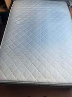 Matras 140x200, Ophalen, Zo goed als nieuw, Matras