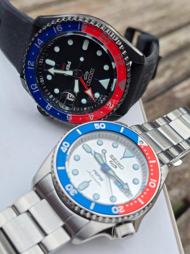 Duo Seiko Pepsi édition limitée, Bijoux, Sacs & Beauté, Montres | Enfants, Noir, Enlèvement