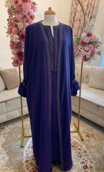 Abaya et sa robe, Vêtements | Femmes, Habits de circonstance