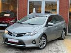 TOYOTA AURIS HYBRID 1.8I 99PK |NAVI | CAMERA | KEY LESS |, Auto's, Toyota, Euro 5, Zwart, Leder en Stof, Bedrijf