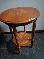 Guéridon ancien, Enlèvement