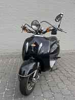Retro scooter 50cc 4t, Fietsen en Brommers, Ophalen, Gebruikt, Klasse B (45 km/u), 1 versnellingen