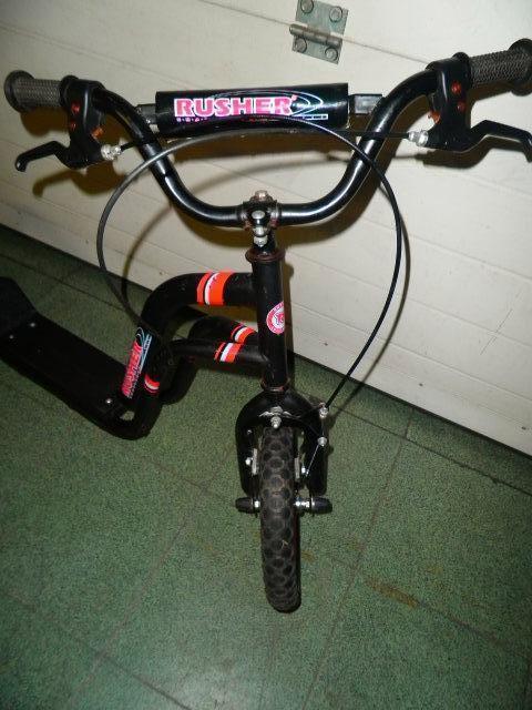 Step one air scooter zwart met 12.5 inch wielen, Vélos & Vélomoteurs, Trottinettes, Comme neuf, Step simple, Enlèvement