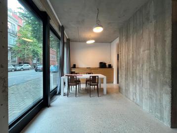 Bureau à louer à Ixelles beschikbaar voor biedingen