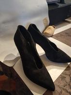 Nieuwe fluwelen zwarte schoenen Christian Daniel made Italië, Kleding | Dames, Ophalen of Verzenden, Nieuw