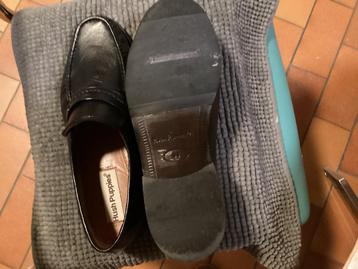  lederen  herenschoenen 43 beschikbaar voor biedingen