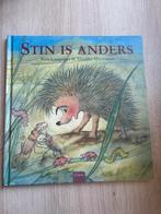 Boek Stin is anders, Livres, Livres d'images & Albums d'images, Enlèvement ou Envoi, Utilisé