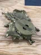 Encrier ancien, Ophalen