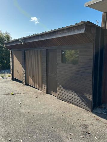 Dubbele garage + opbergruimte tand en groef + verlenging beschikbaar voor biedingen