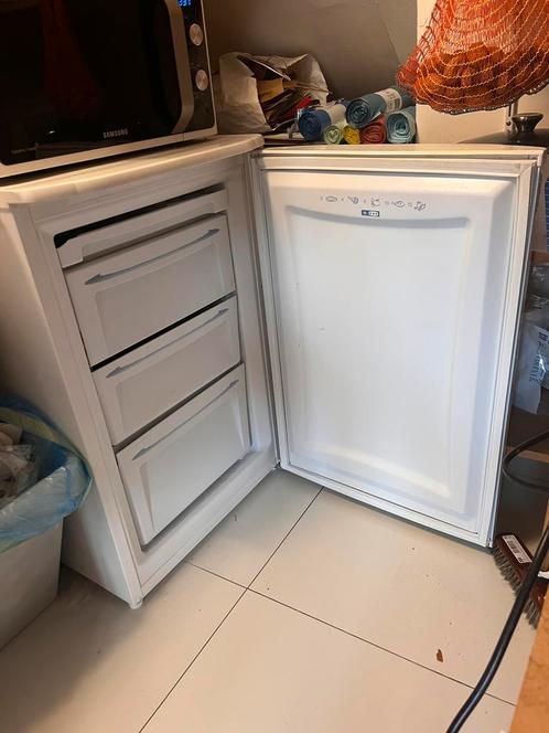 Orline 85 cm 86 liter tafelvriezer, Elektronische apparatuur, Vriezers en Diepvrieskisten, Gebruikt, Vrieskast, Ophalen